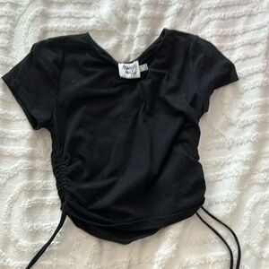 Princess Polly Black tee size 4